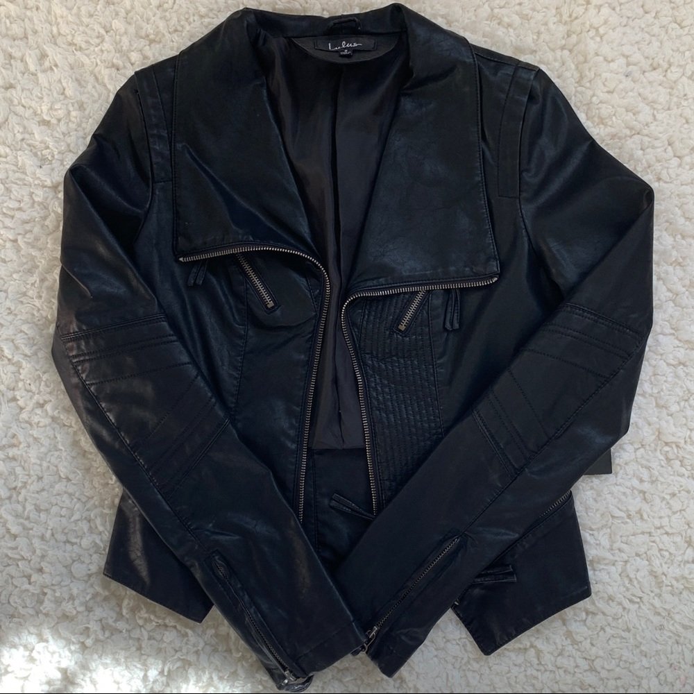 Moro jacket in black